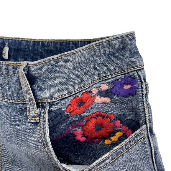 Forever 21 Womens Mid Rise Denim Blue Jean Shortie Shorts Floral Embroidered 0/2 - Picture 3 of 7